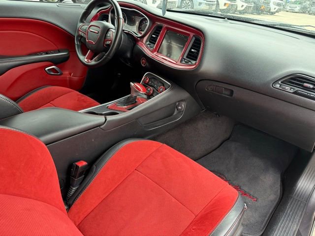 Used 2016 Dodge Challenger R/T Scat Pack w/ Leather Interior Group image 12