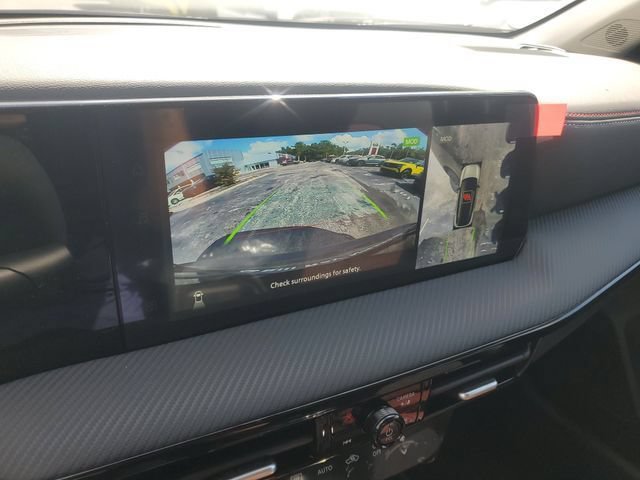 New 2026 Nissan Kicks SR FWD image 14