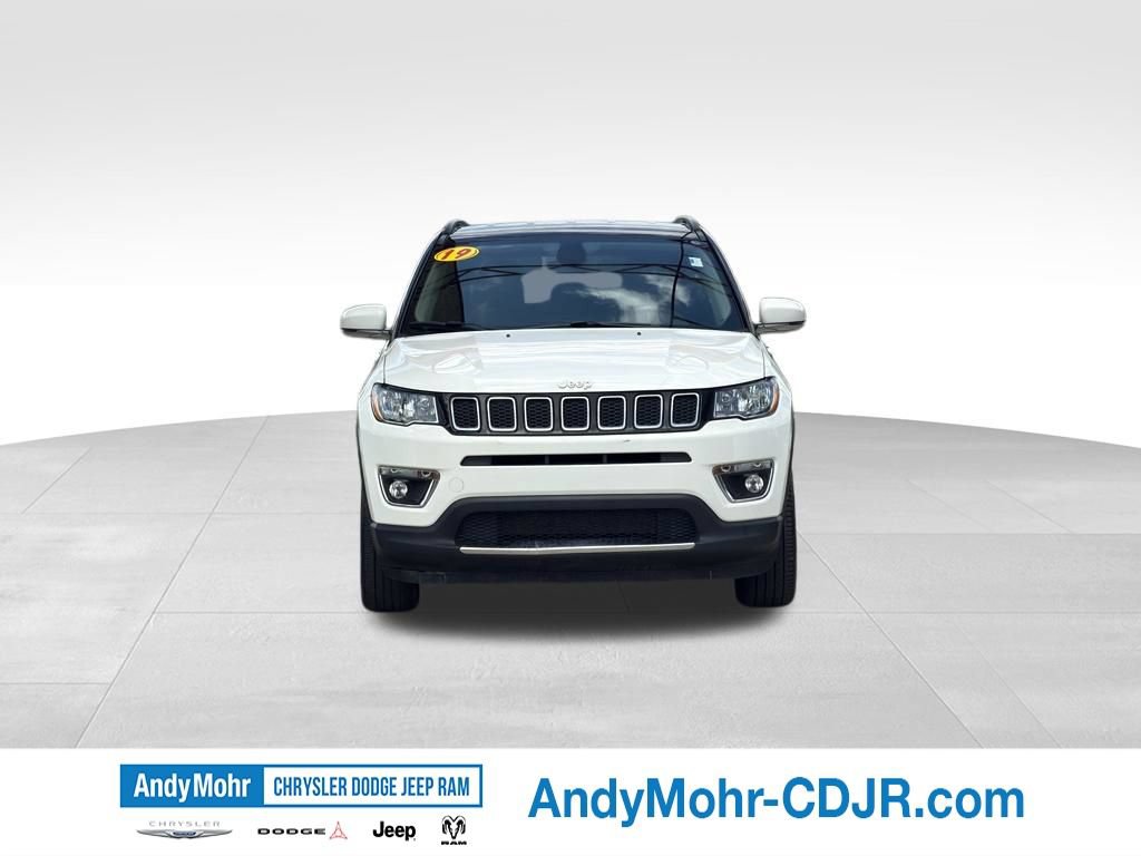Used 2019 Jeep Compass Limited AWD/4WD image 2