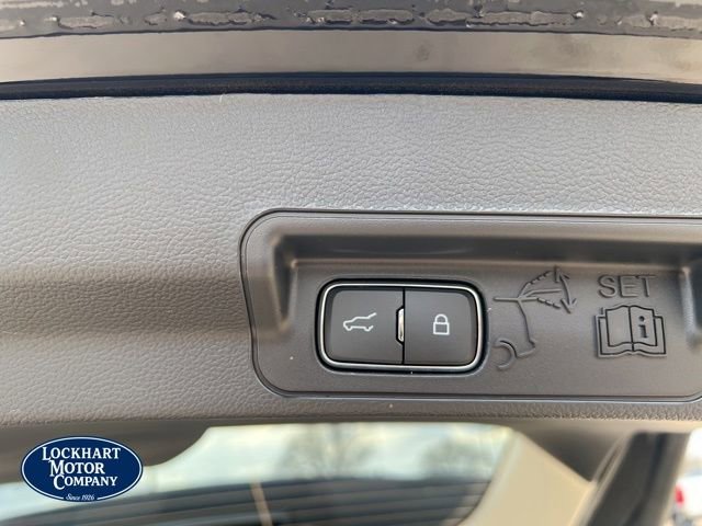 New 2026 Ford Explorer Active w/ Active Comfort Package RWD image 18