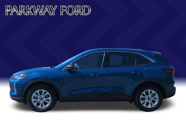 Used 2023 Ford Escape Active AWD/4WD image 2