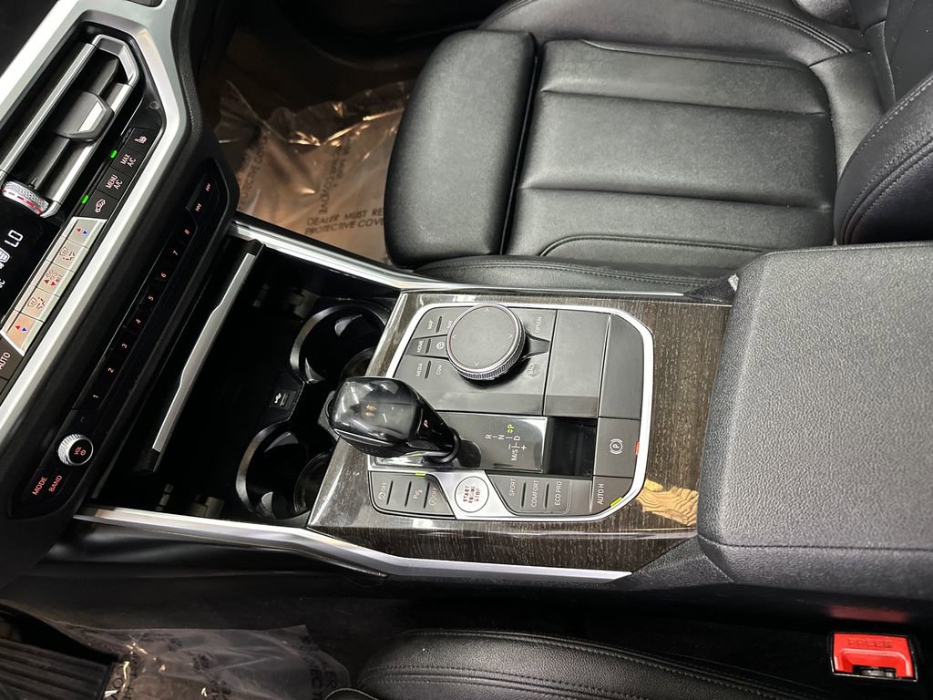 Used 2019 BMW 330i Sedan w/ Convenience Package RWD image 31