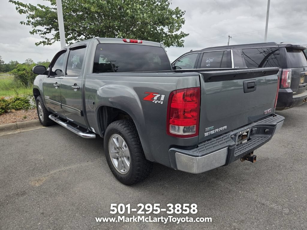 Used 2011 GMC Sierra 1500 SLT w/ Suspension Package, Off-Road AWD/4WD image 2