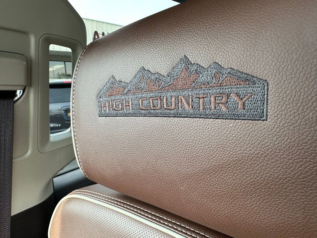 Used 2018 Chevrolet Silverado 1500 High Country w/ High Desert Package AWD/4WD image 27