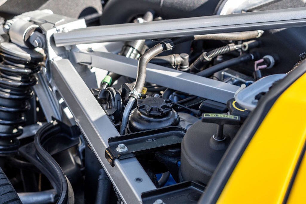 Used 2006 Ford GT RWD image 72