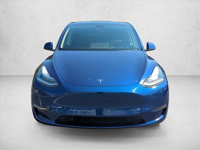 Used 2023 Tesla Model Y Long Range AWD/4WD image 2
