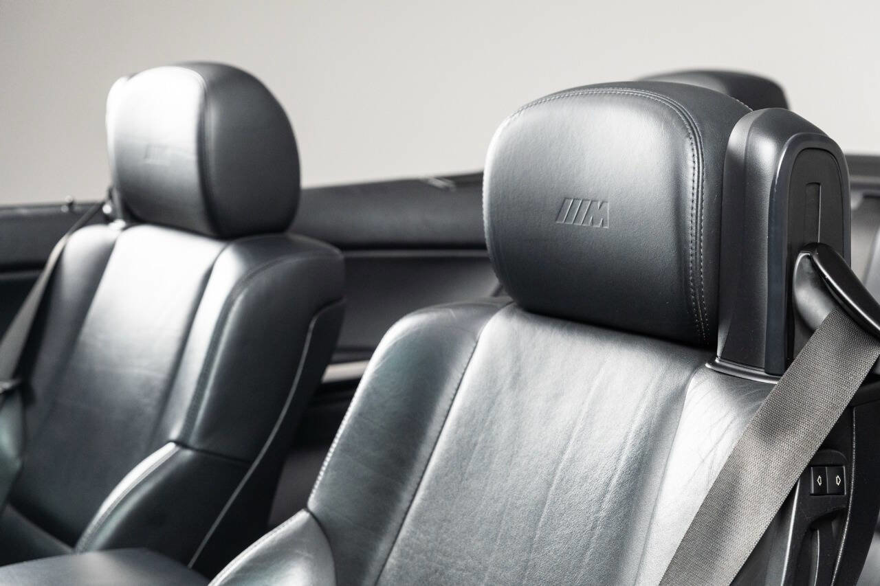 Used 2005 BMW M3 Convertible image 78