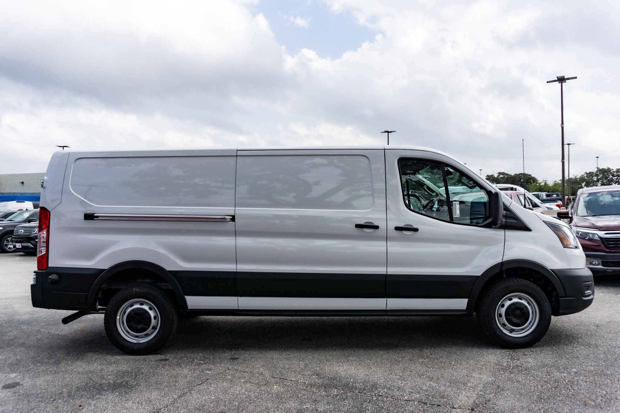 New 2024 Ford Transit 250 Low Roof image 5
