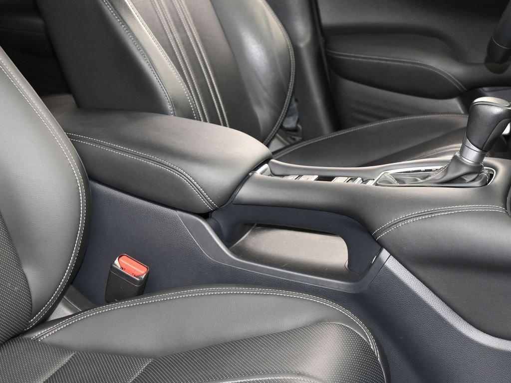 Used 2023 Honda HR-V EX-L image 45