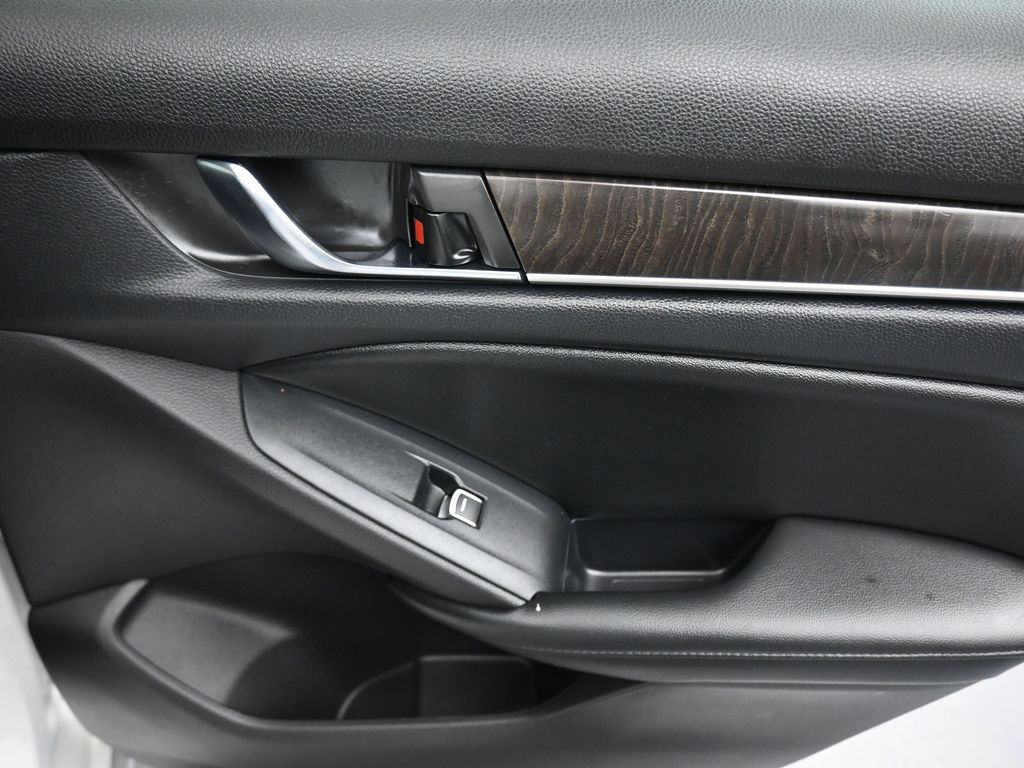 Used 2022 Honda Accord EX-L image 38