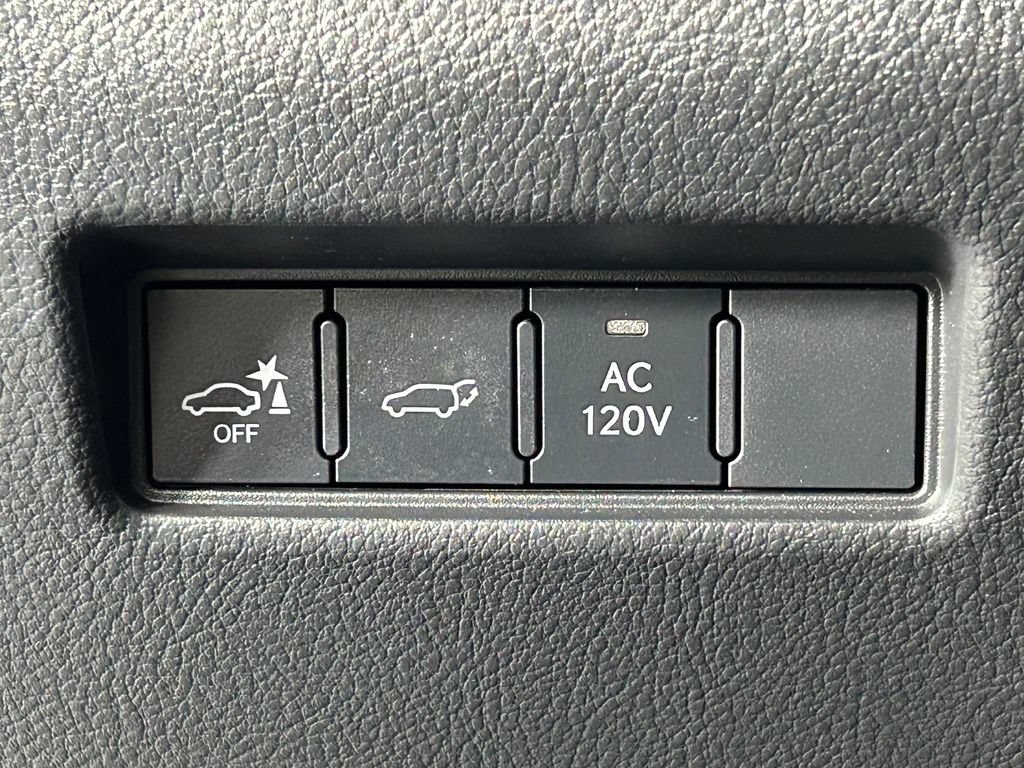 Used 2025 Lexus GX 550 w/ Cold Area Package AWD/4WD image 35