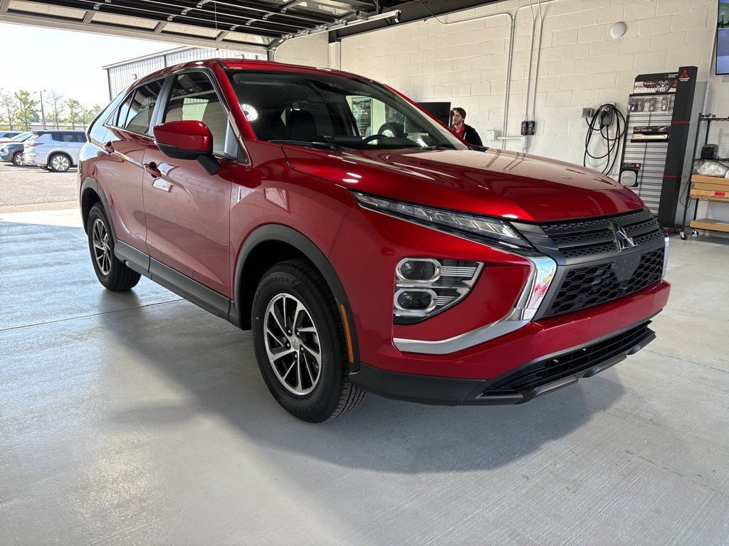 New 2026 Mitsubishi Eclipse Cross ES AWD/4WD image 3
