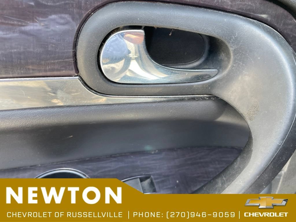 Used 2017 Buick Enclave Leather FWD image 36