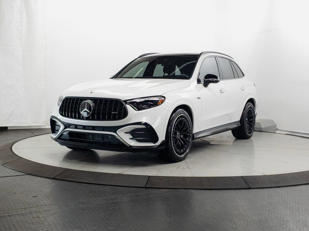 Used 2024 Mercedes-Benz GLC 43 AMG 4MATIC image 3