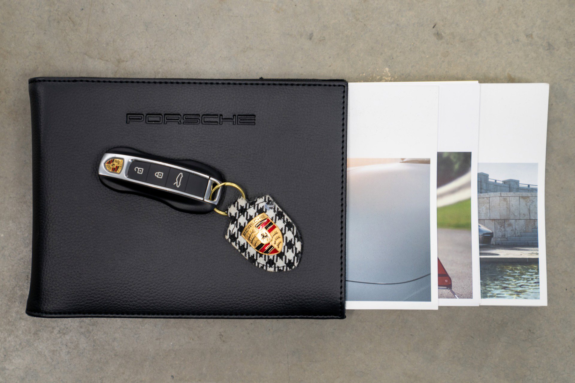 Used 2022 Porsche 911 Turbo S image 19