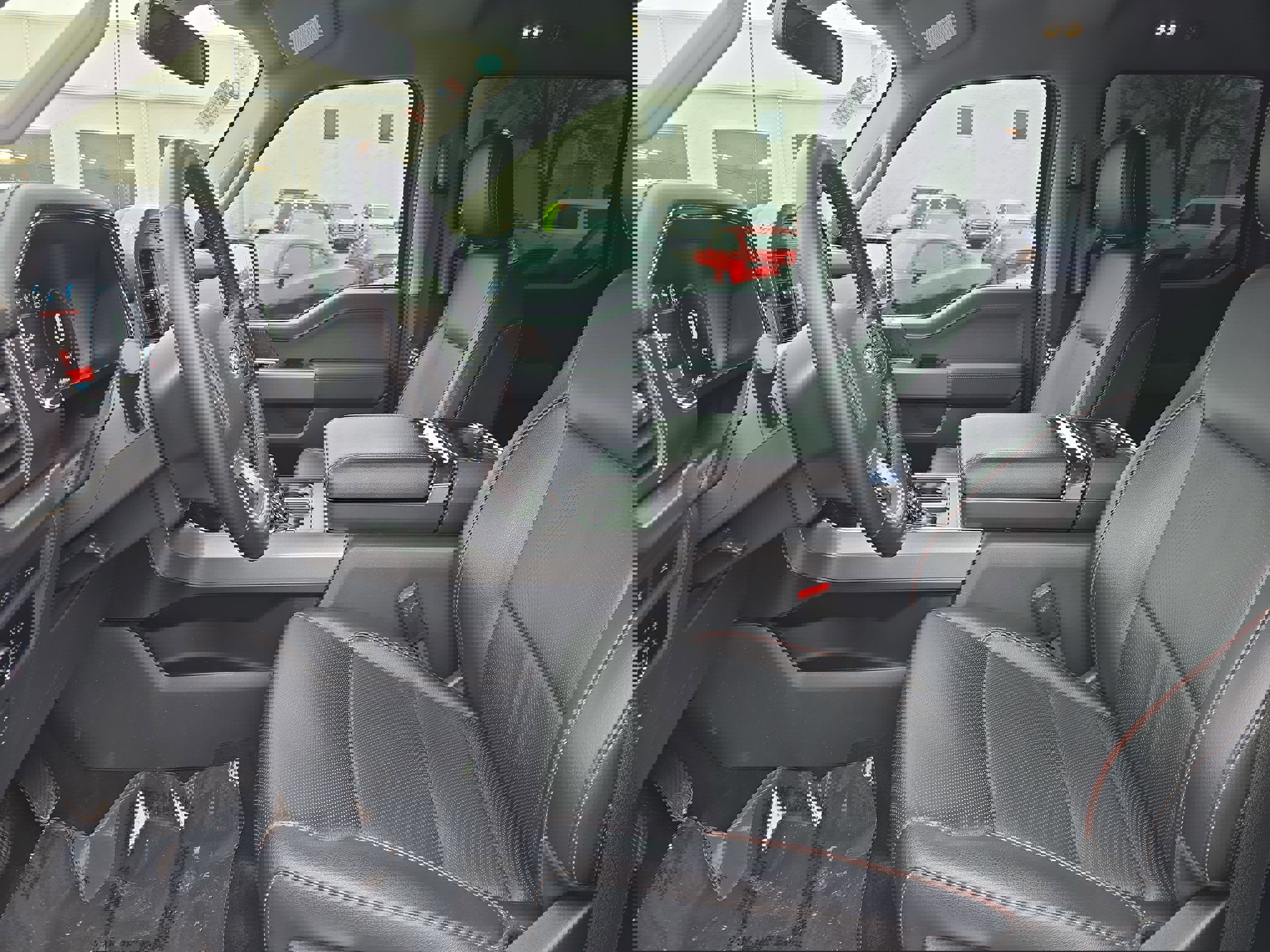 Used 2023 Ford F150 Lariat w/ Trailer Tow Package image 16