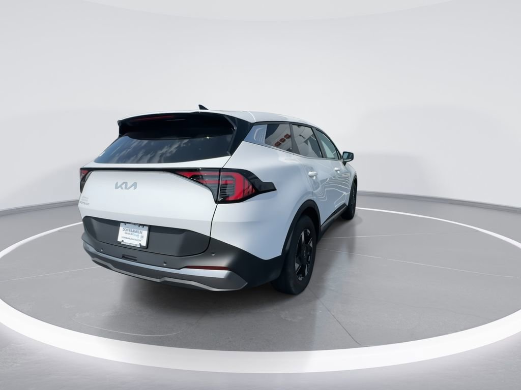 Certified 2026 Kia Sportage LX image 7