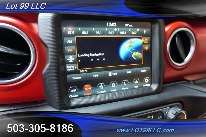 Used 2022 Jeep Gladiator Rubicon w/ Cold Weather Group AWD/4WD image 27