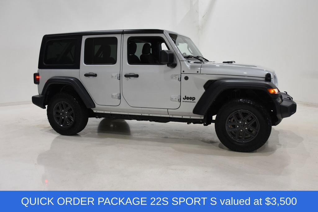 Used 2024 Jeep Wrangler Sport S image 3