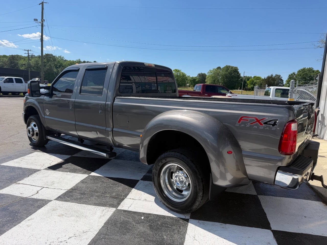 Used 2012 Ford F350 Lariat w/ Lariat Ultimate Pkg AWD/4WD image 9