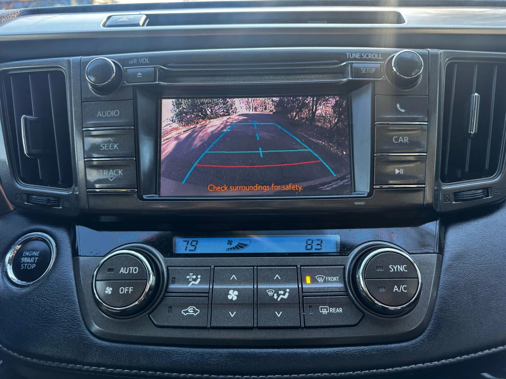 Used 2013 Toyota RAV4 Limited image 19