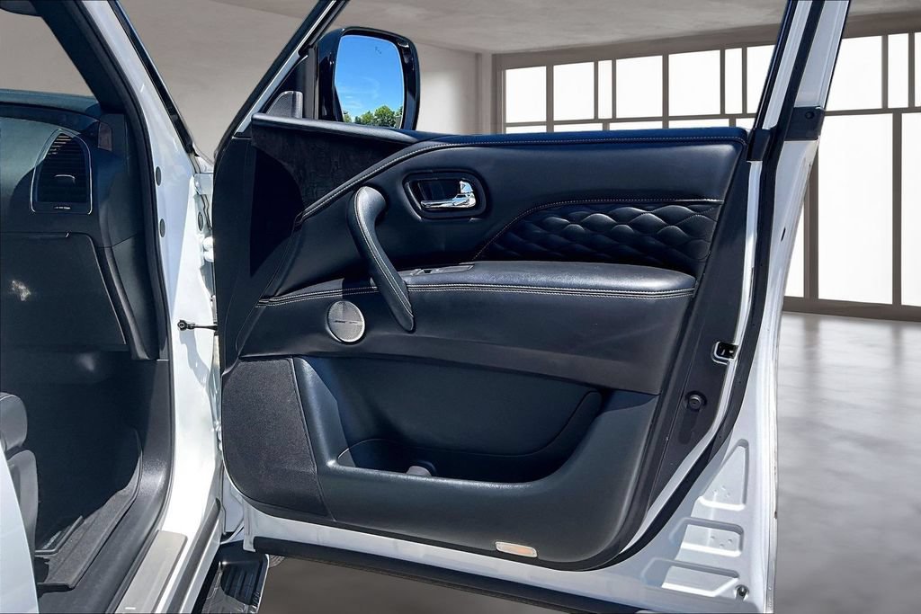 Used 2024 INFINITI QX80 Sensory w/ Cargo Package AWD/4WD image 27