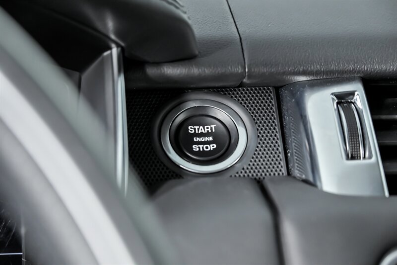 Used 2020 Land Rover Range Rover Sport HSE Dynamic AWD/4WD image 31