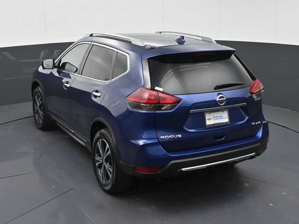 Used 2018 Nissan Rogue SL w/ Premium Package AWD/4WD image 24