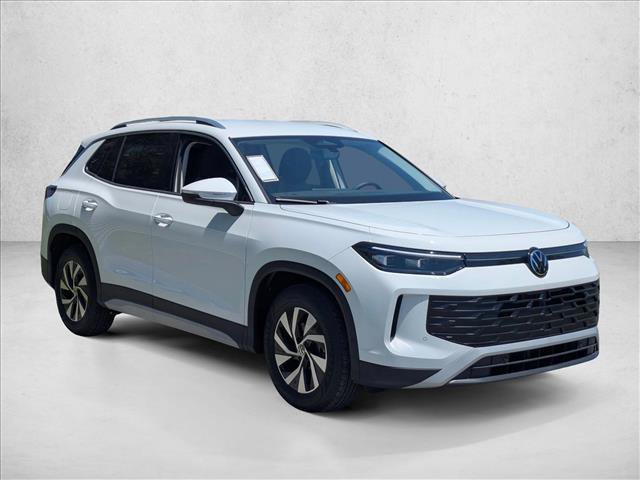 New 2026 Volkswagen Tiguan S FWD image 7