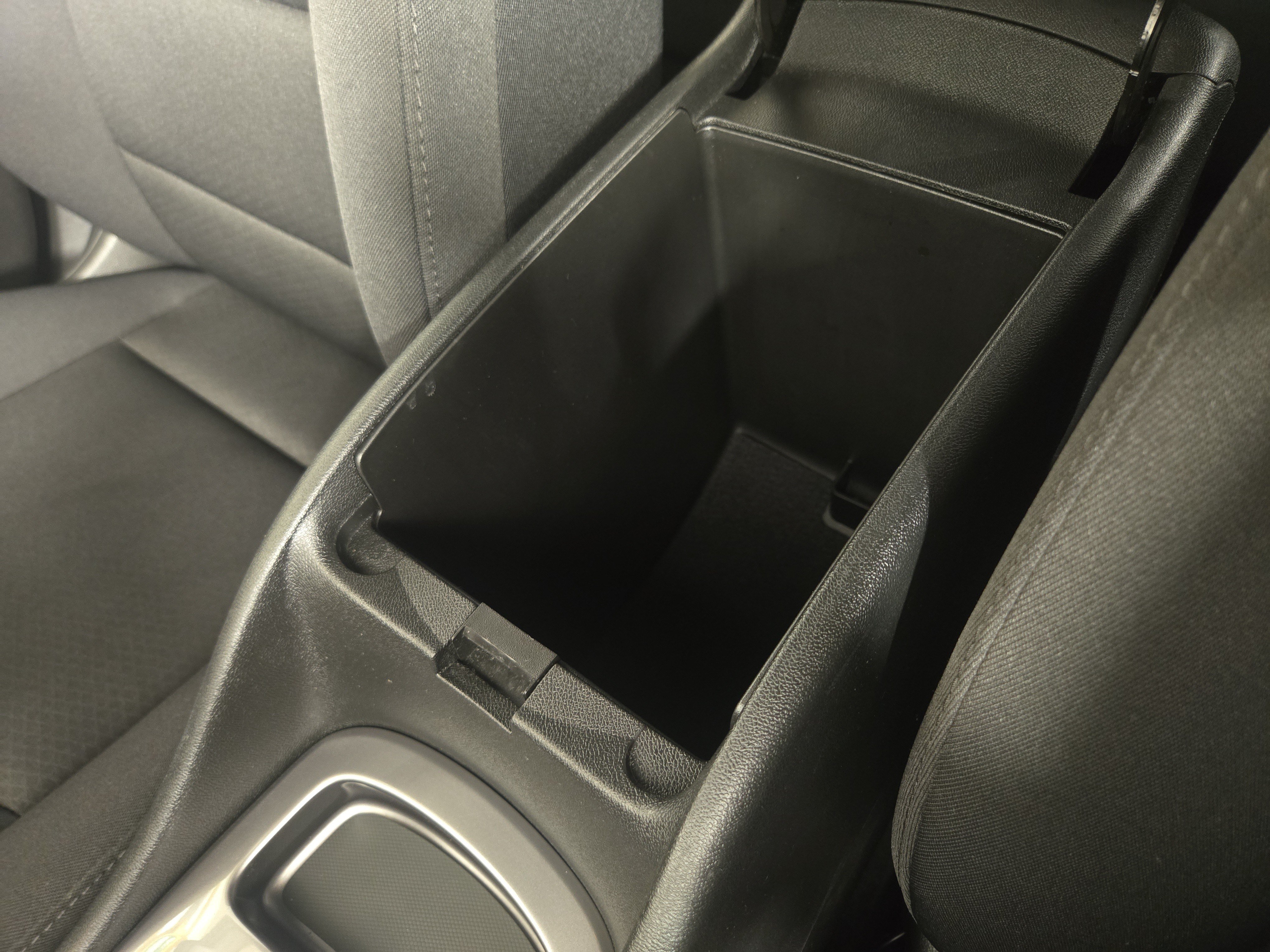 Certified 2024 Chevrolet Malibu LS FWD image 28
