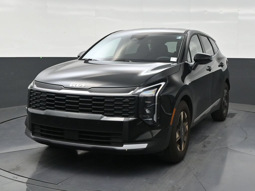 Used 2026 Kia Sportage LX FWD image 8