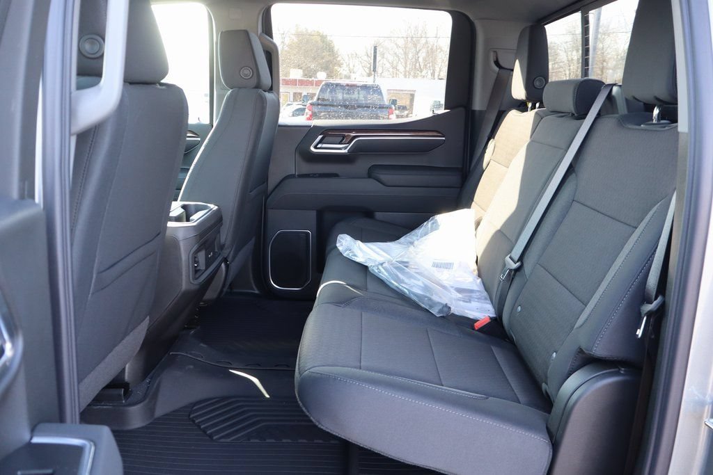 New 2026 Chevrolet Silverado 1500 LT w/ All Star Edition Plus AWD/4WD image 19