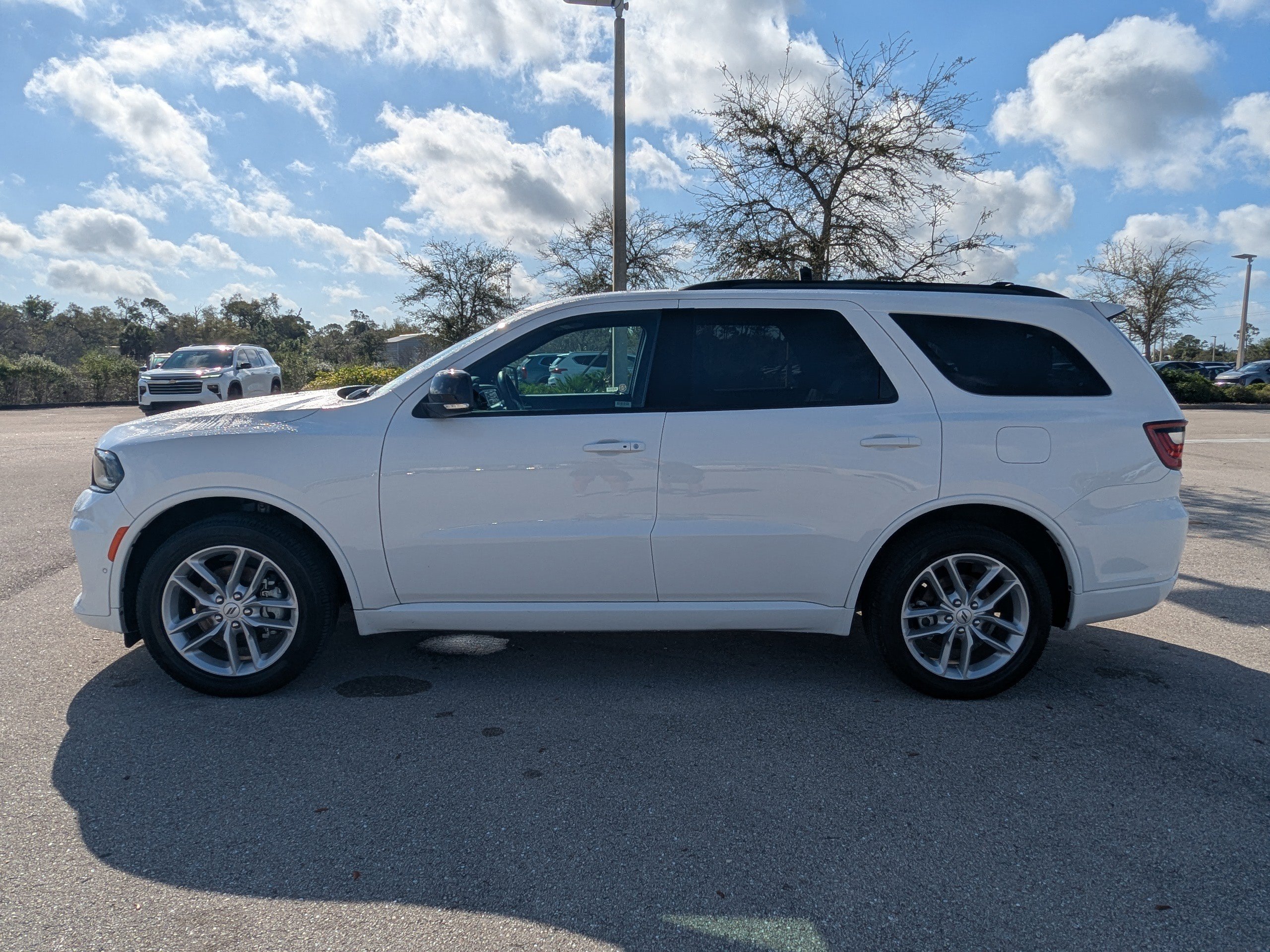 Used 2025 Dodge Durango GT image 8