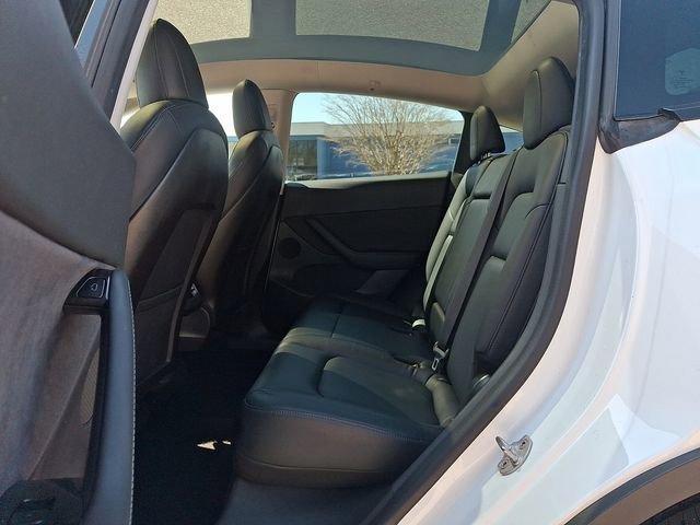 Used 2020 Tesla Model Y Long Range image 12