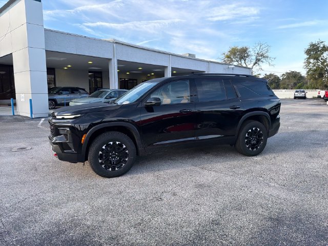 New 2027 Chevrolet Traverse Z71 w/ Driver Confidence Package AWD/4WD image 3