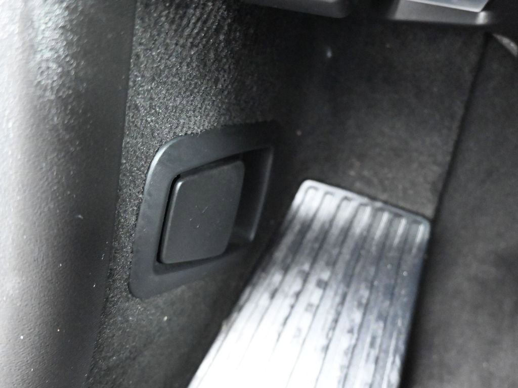 Used 2021 Volvo XC90 T6 Inscription image 32