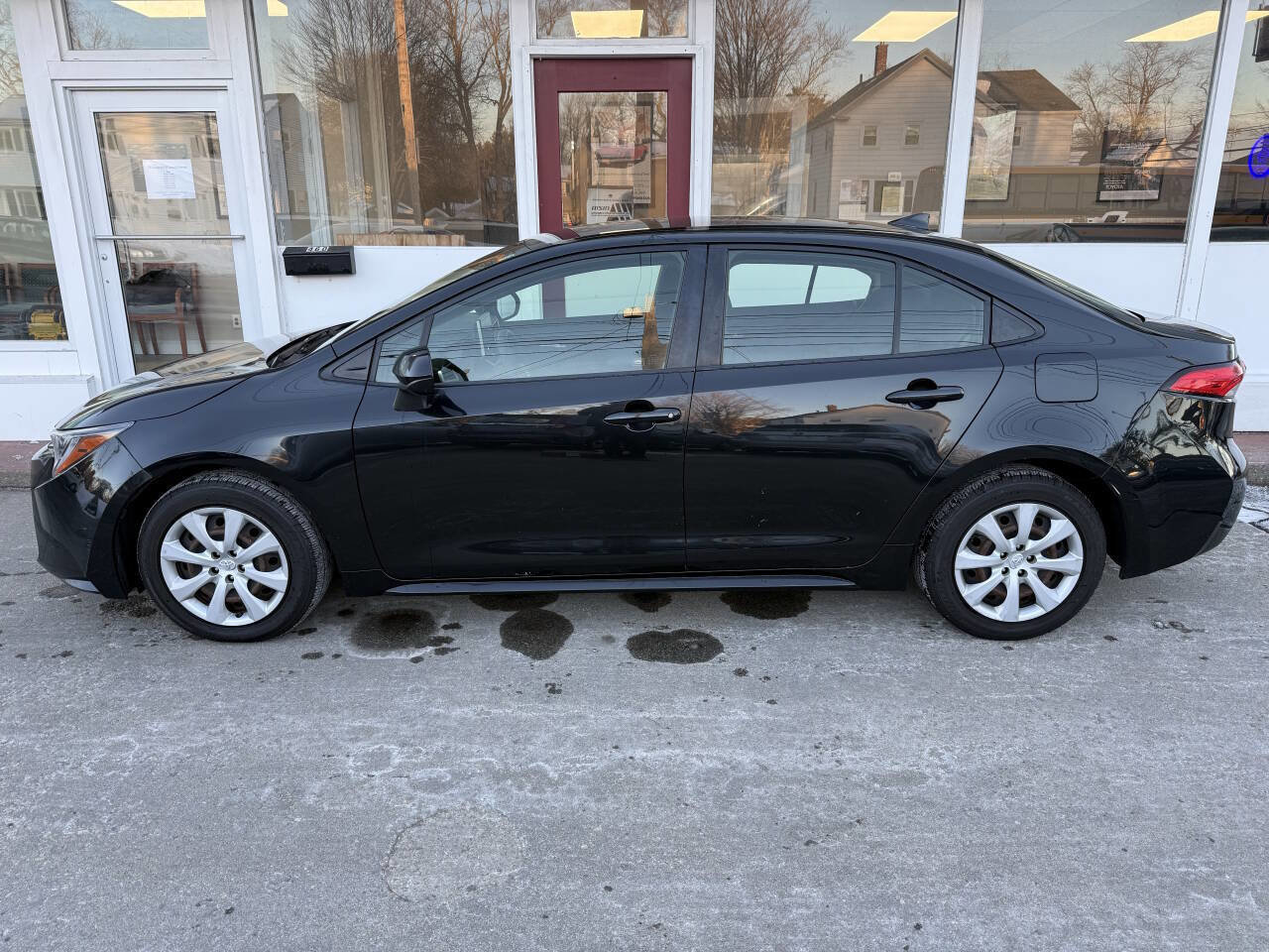Used 2020 Toyota Corolla LE
