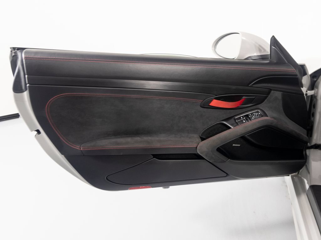 Certified 2021 Porsche 718 Boxster Spyder RWD image 19