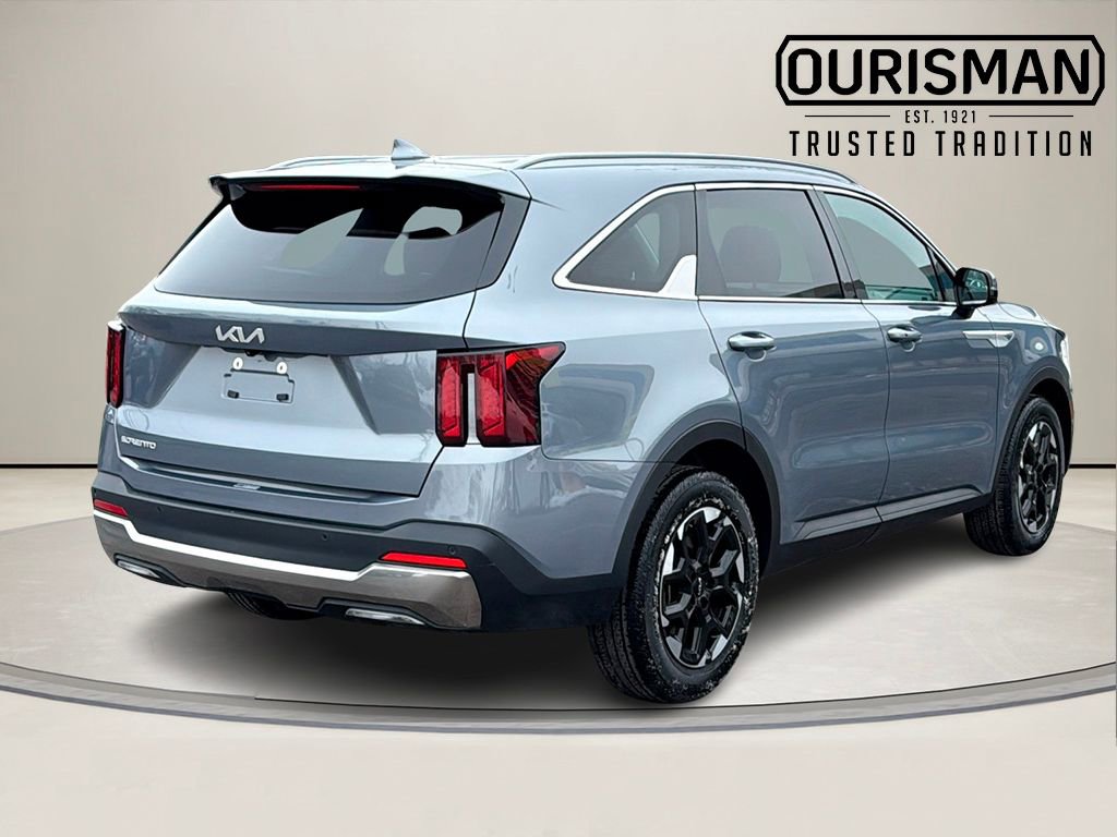 Used 2024 Kia Sorento S image 5