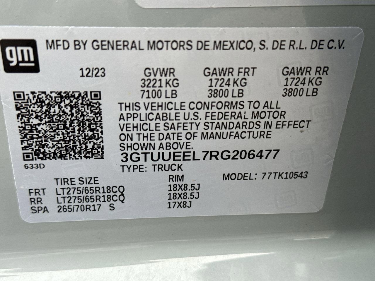Certified 2024 GMC Sierra 1500 AT4 w/ Technology Package AWD/4WD image 35