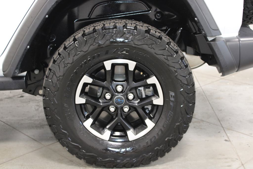 Used 2024 Jeep Wrangler Unlimited Rubicon 4xe AWD/4WD image 21