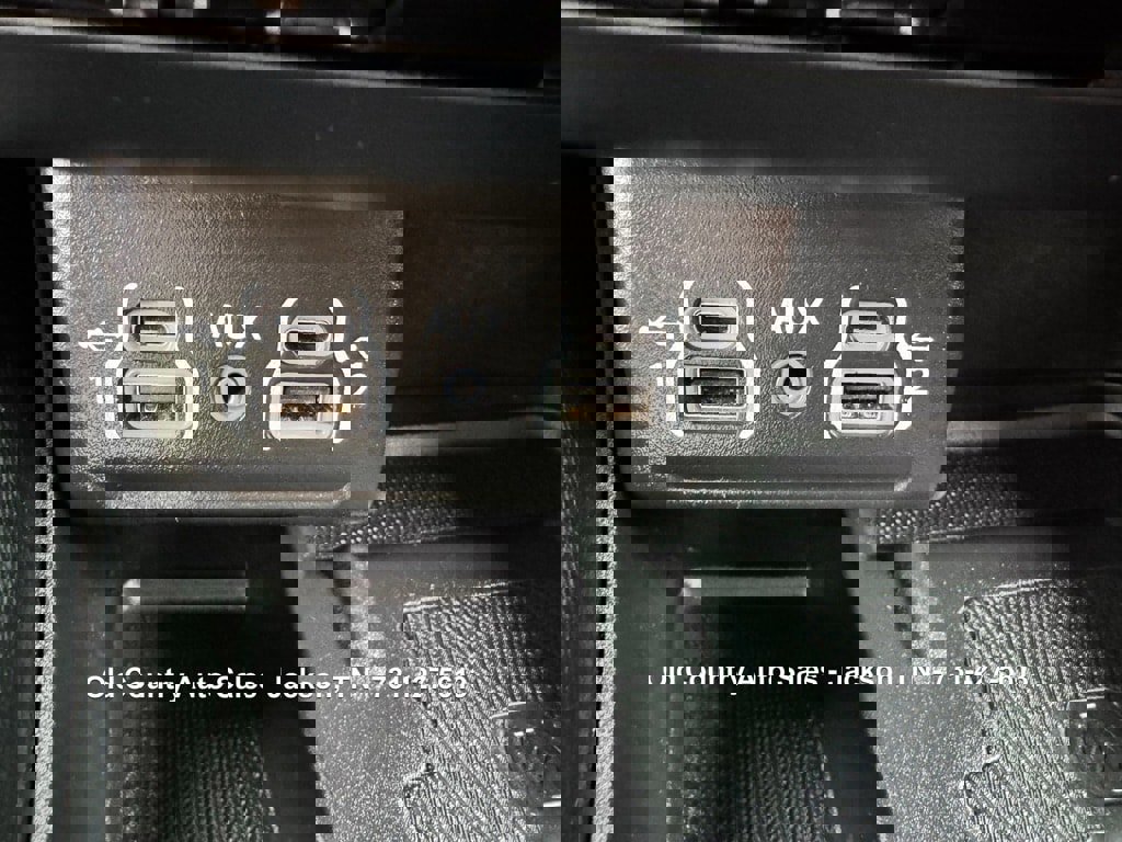 Used 2022 Dodge Durango R/T w/ Blacktop Package image 42