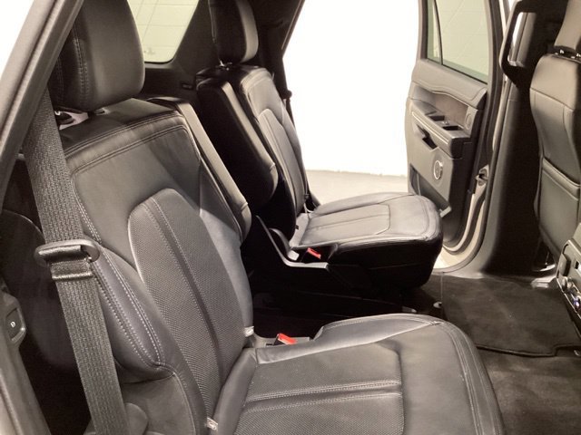 Used 2019 Ford Expedition Limited w/ Special Edition Package AWD/4WD image 26