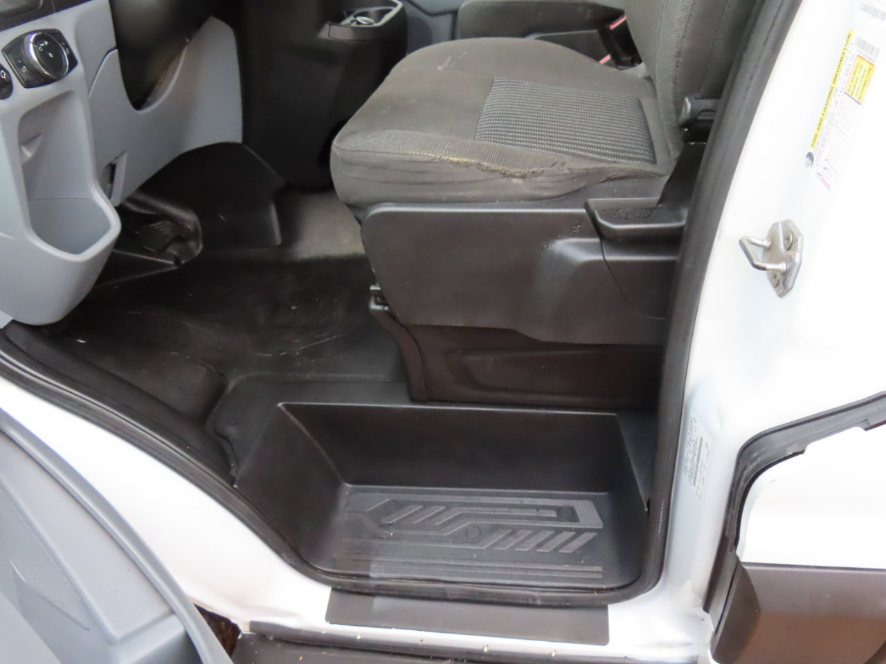 Used 2019 Ford Transit 250 130 Low Roof w/ Exterior Upgrade Package image 12