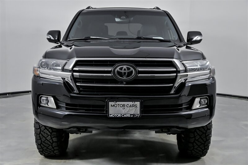 Used 2020 Toyota Land Cruiser Heritage Edition AWD/4WD image 5