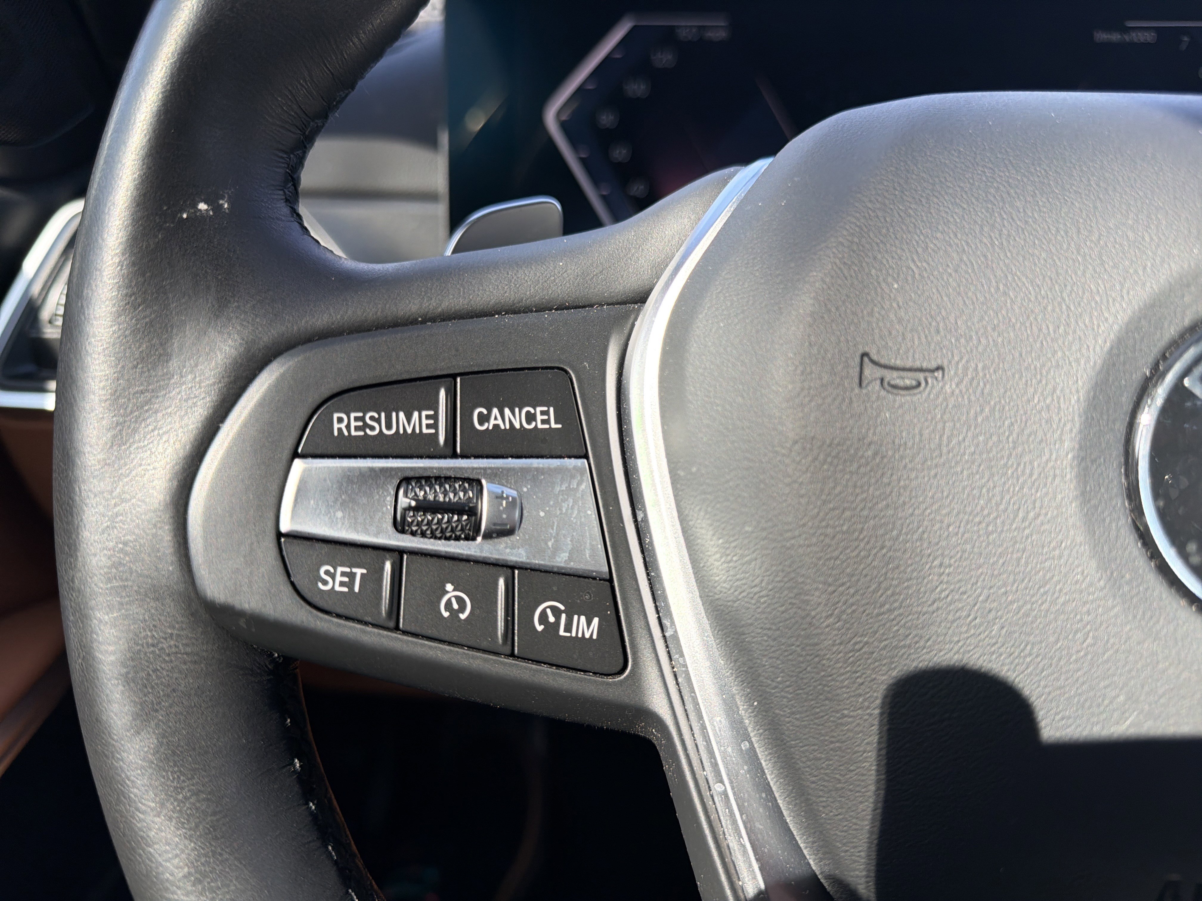 Certified 2024 BMW 330i Sedan image 19