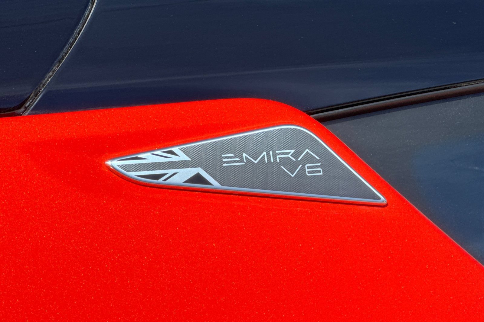 Used 2025 Lotus Emira RWD image 26
