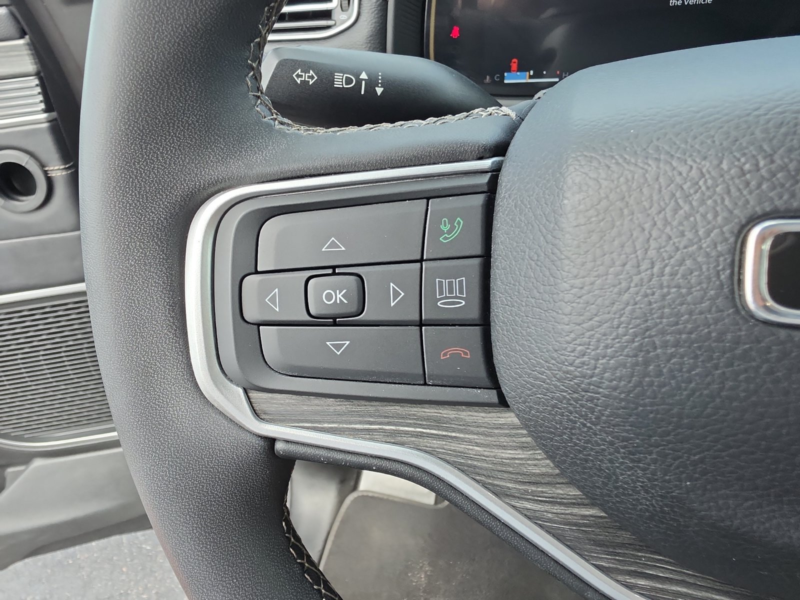 Used 2024 Jeep Wagoneer Series II w/ Flexible Seating Group RWD image 22