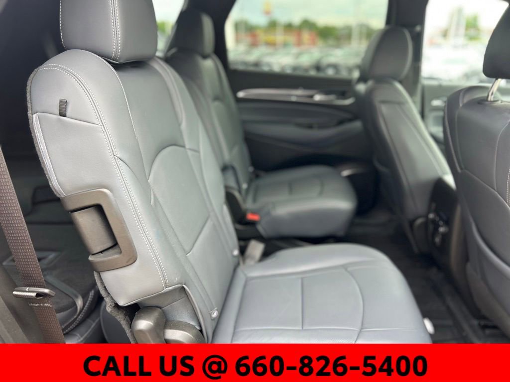 Used 2023 Buick Enclave Essence w/ Sport Touring Edition FWD image 9