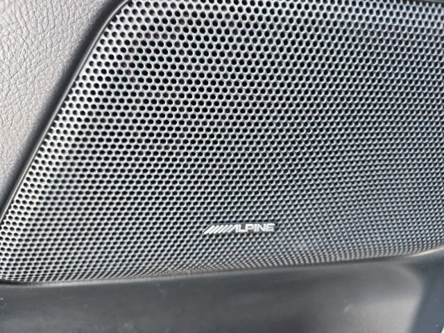 Used 2011 Land Rover LR2 HSE LUX image 20